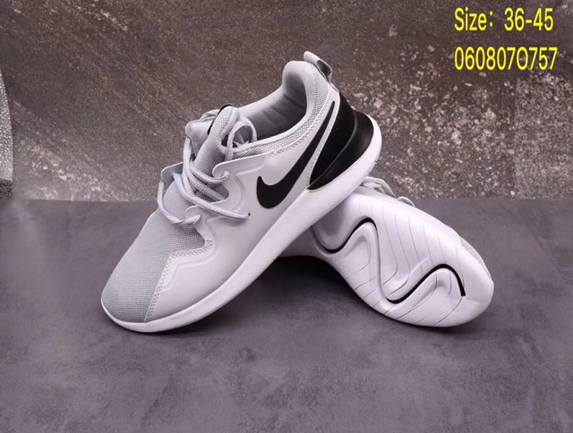 Nike Roshe Run Women 25